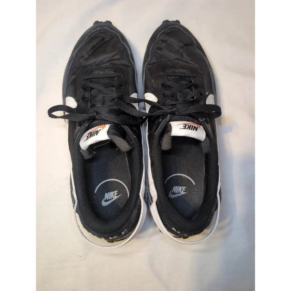 NIKE MENS WAFFLE DEBUT ATHLETIC SNEAKERS #DH9522 001 Size 12 Black/White